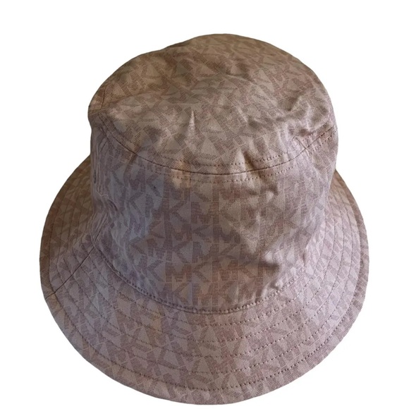 Michael Kors Beige Bucket Hat - Picture 1 of 11